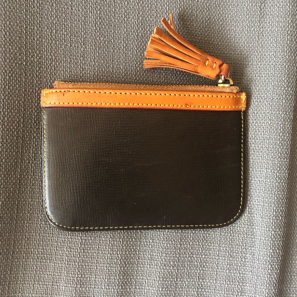 Dooney & Bourke Black and Tan Leather Coin Card Wallet - Picture 2 of 6